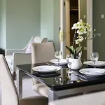 Hotel apartamentowy The Reserve At Muckross Park 4*